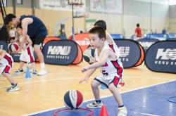 华体会-泰国篮球协会举办篮球夏令营，培养年轻球员的简单介绍