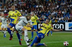 HTH Sports-关于荷兰队表现惊艳，率先跻身欧冠淘汰赛的信息