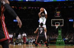 华体会APP-热火大逆转！奥拉迪波砍下关键一球，球队绝杀