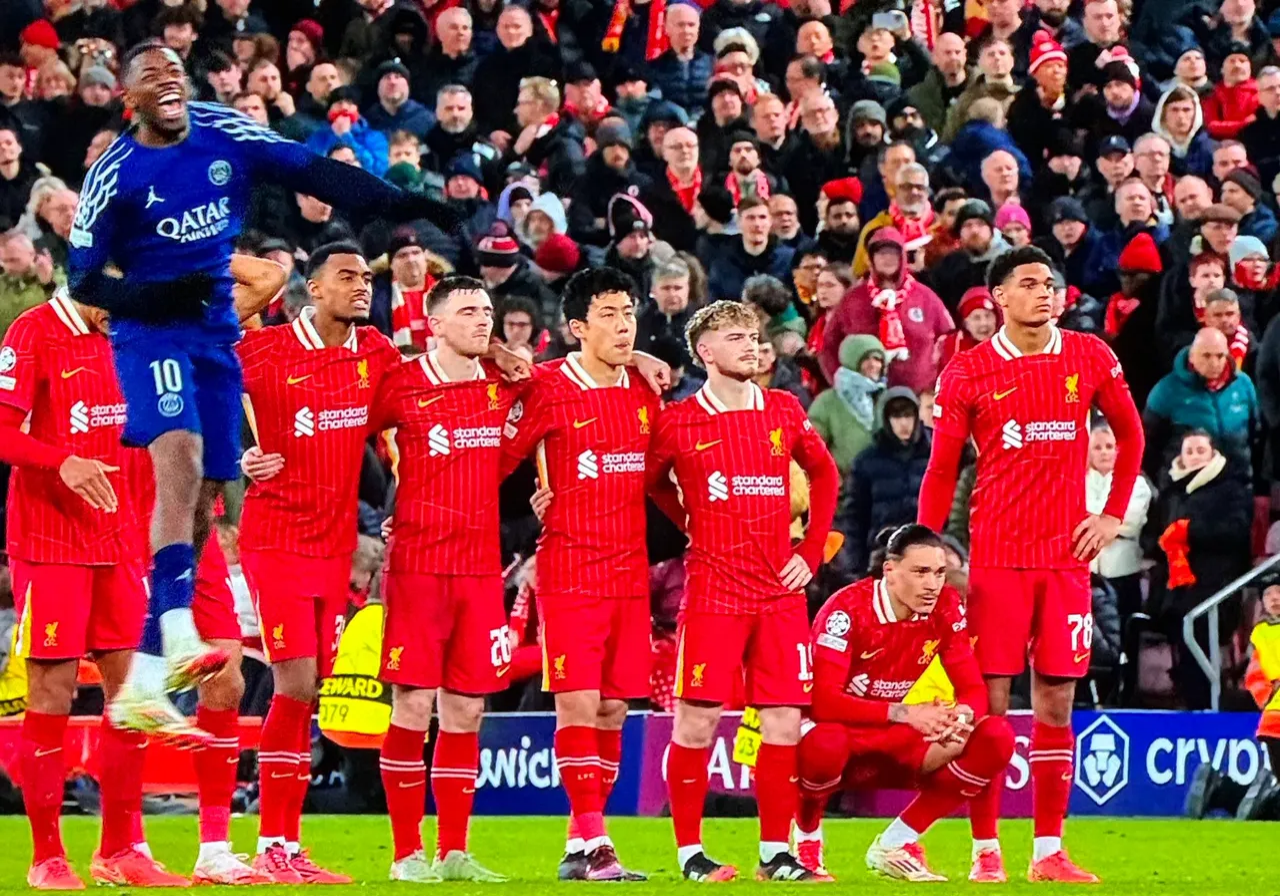 利物浦对手失误频出，被逐渐淘汰