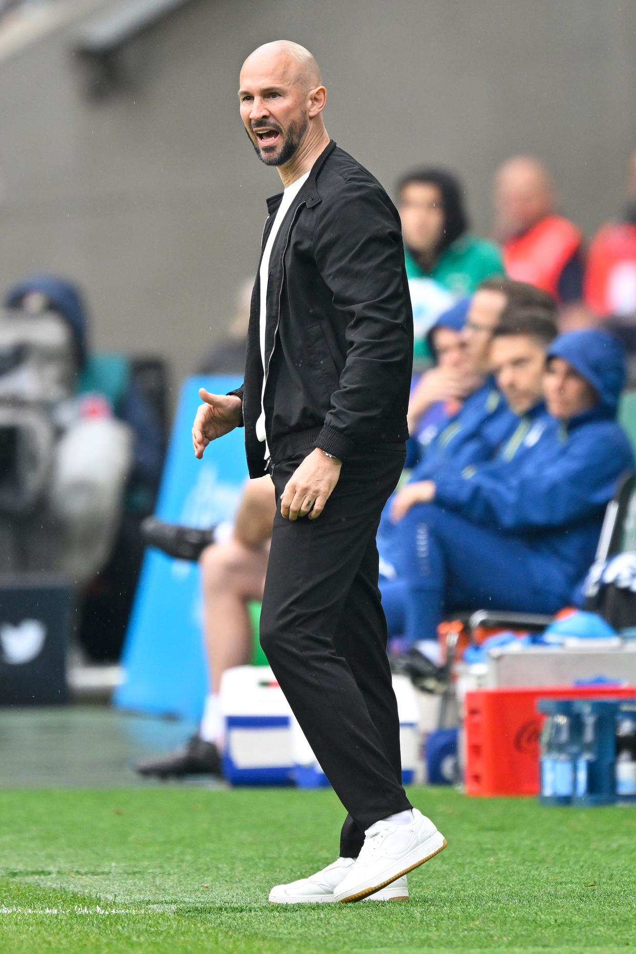 沙尔克主场负于门兴格拉德巴赫,德甲前景黯淡 沙尔克主场负于门兴格拉德巴赫,德甲前景黯淡