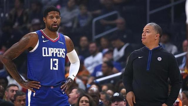 快船擒公牛,乔治砍下25分 快船擒公牛,乔治砍下25分