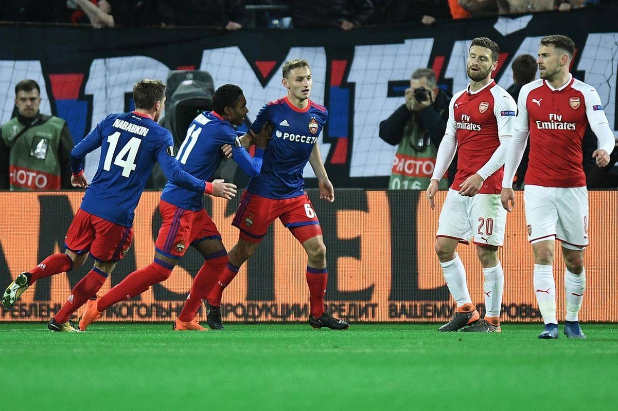 波鸿青年队取得连胜，逆袭成功领跑榜单