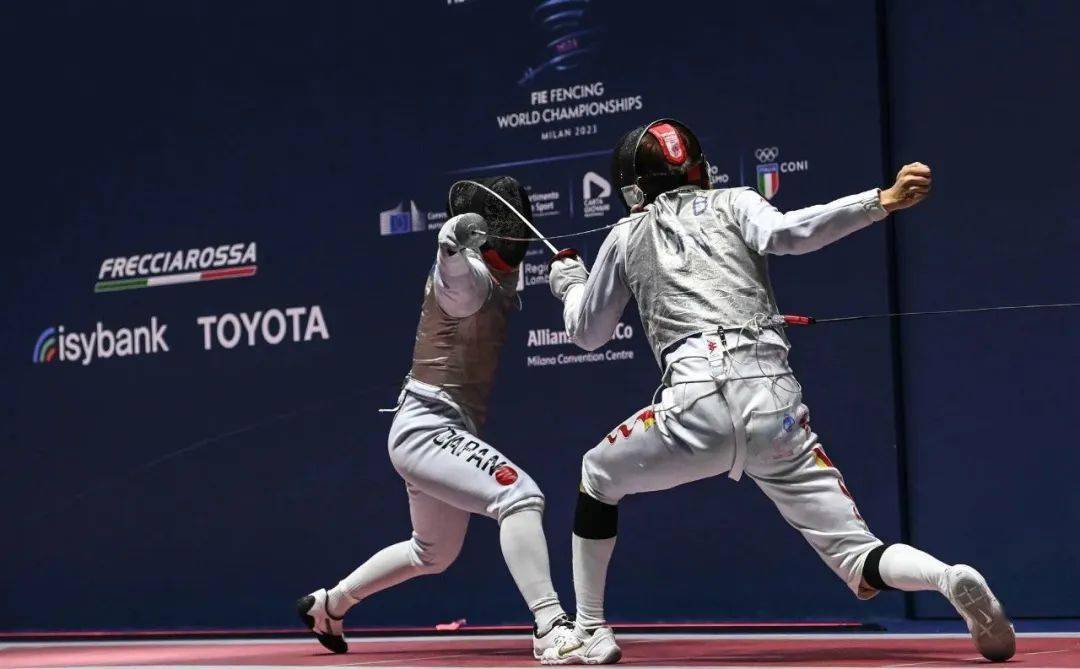 法国代表队包揽男子团体奖项