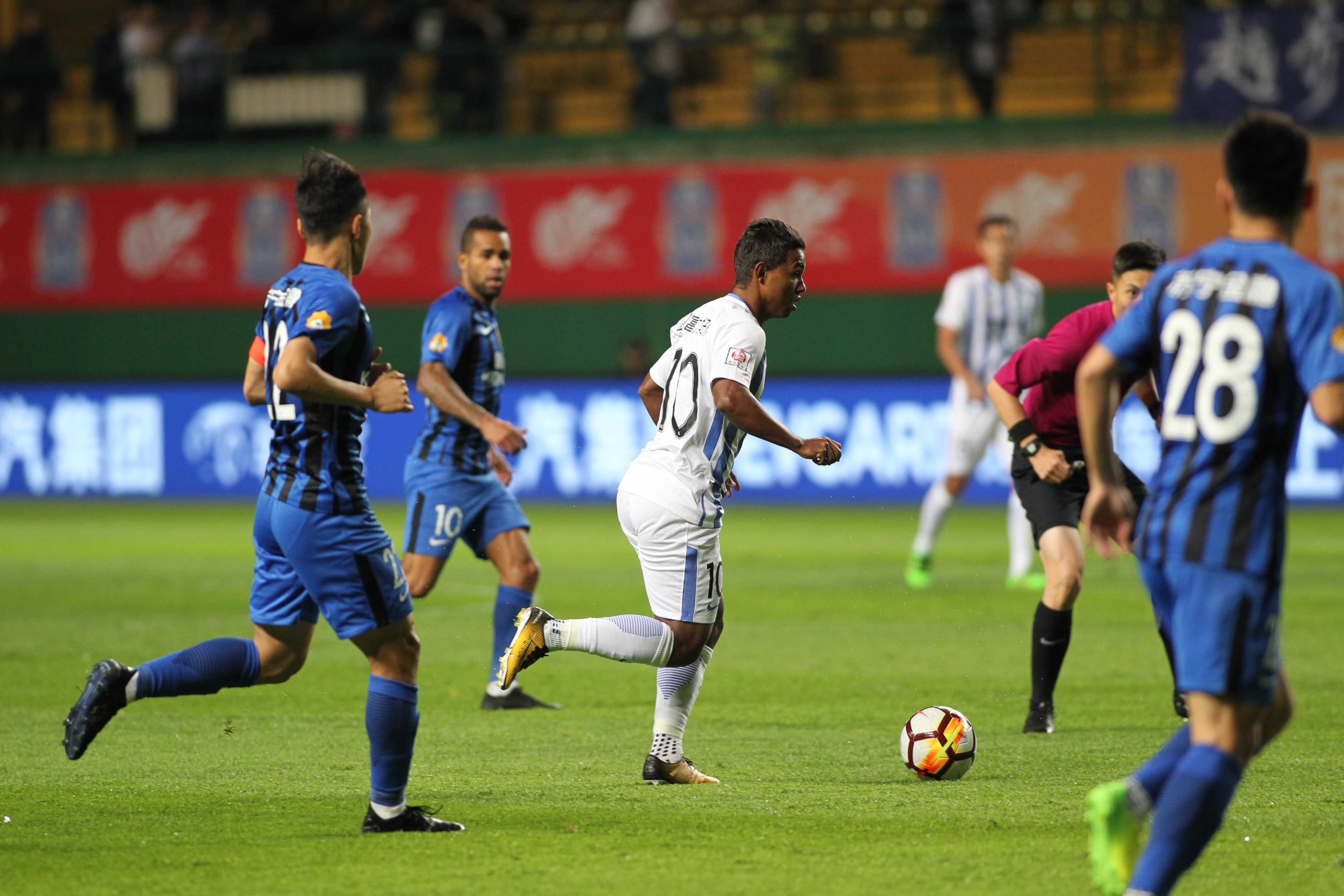 江苏苏宁胜新疆富德的简单介绍