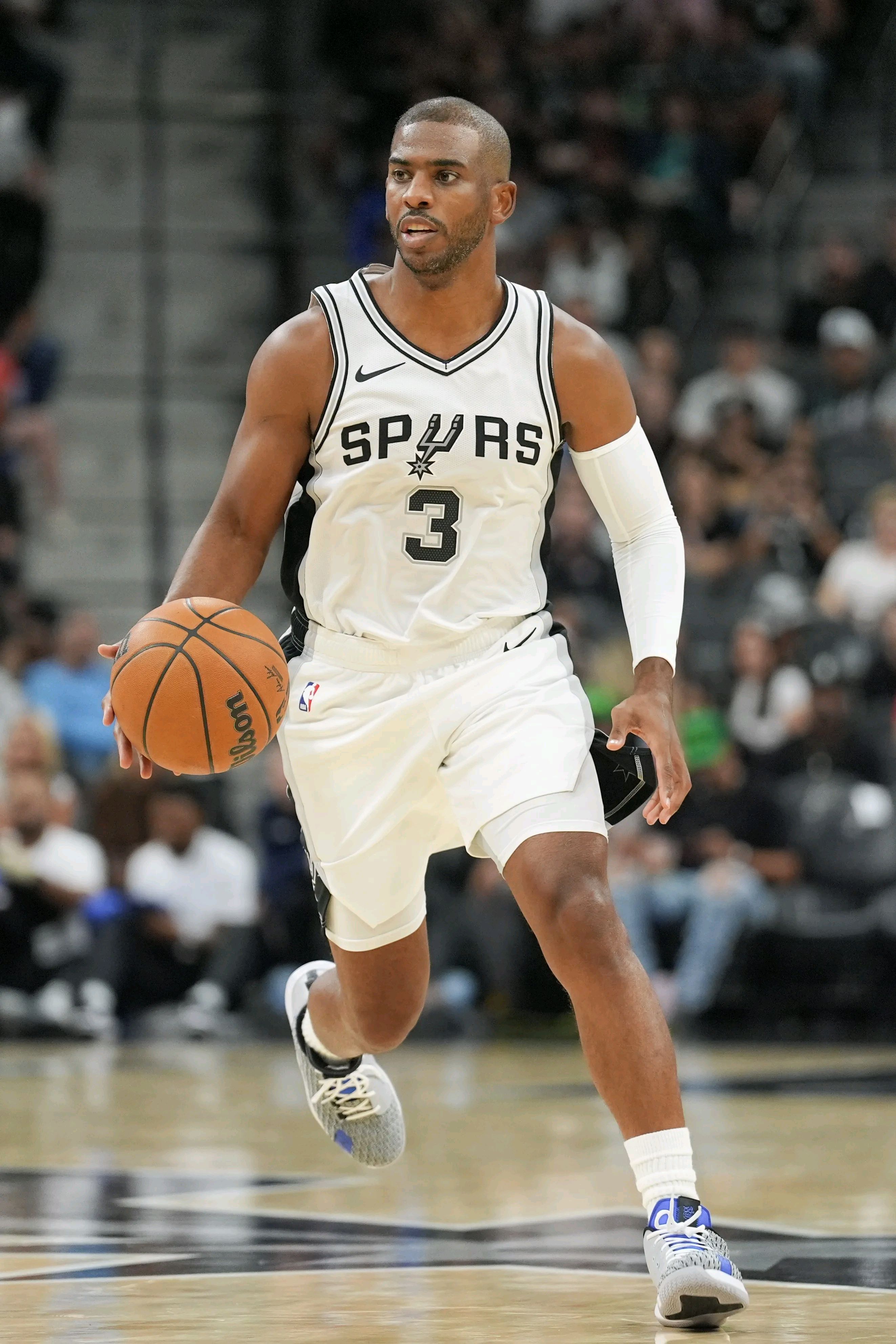 火箭逆转雷霆,保罗关键时刻发挥,雷霆遭遇失利 火箭逆转雷霆,保罗关键时刻发挥,雷霆遭遇失利