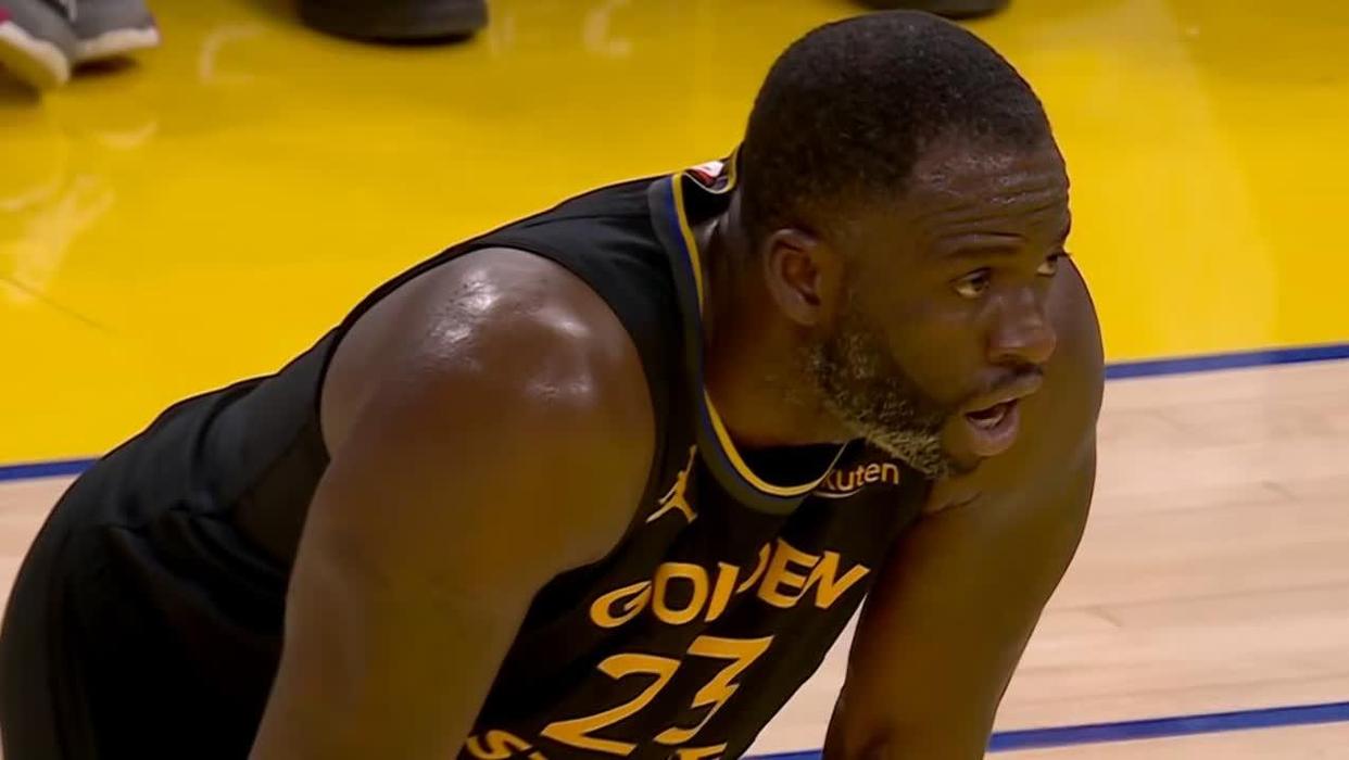 勇士主场惨败马刺,库里表现出色 勇士主场惨败马刺,库里表现出色