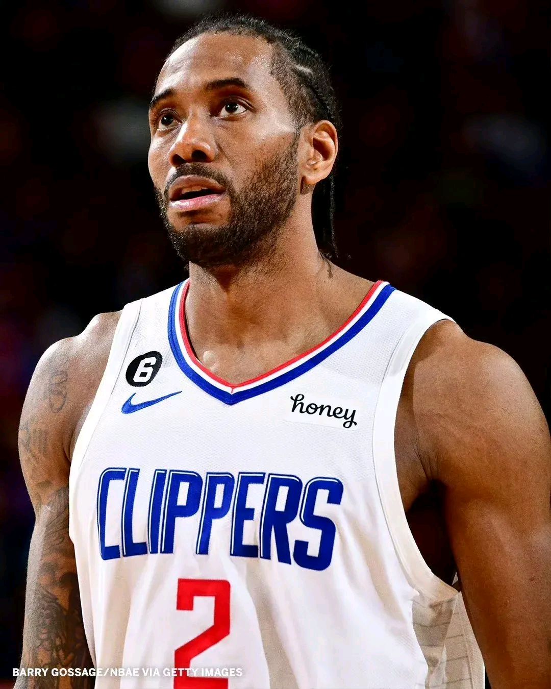 猛龙轻取马刺,伦纳德复仇旧主豪取30+5 猛龙轻取马刺,伦纳德复仇旧主豪取30+5