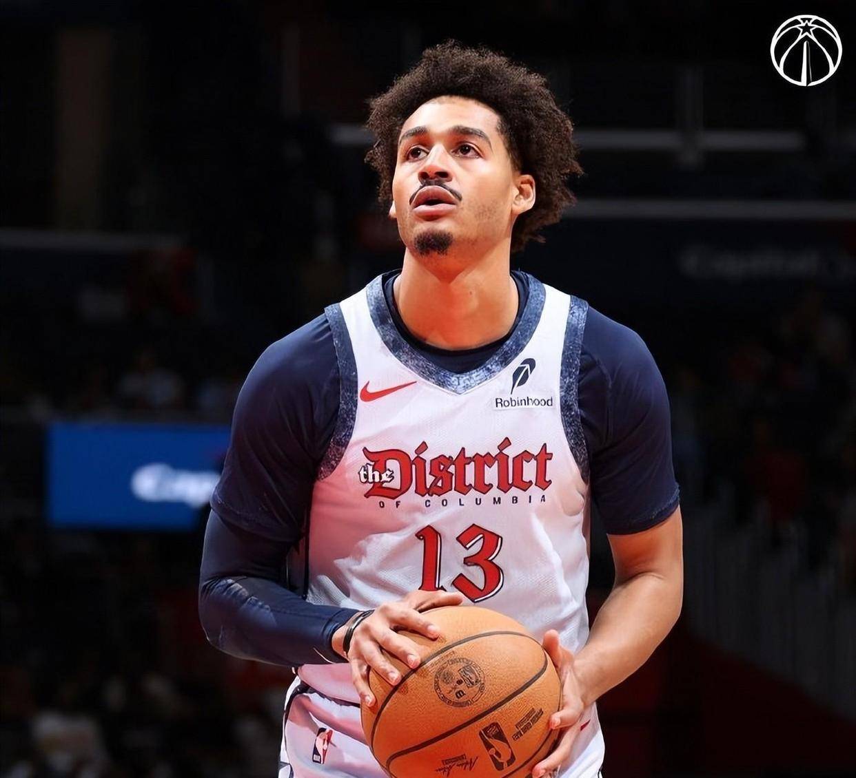 老鹰主场战胜奇才，取得三连胜的简单介绍