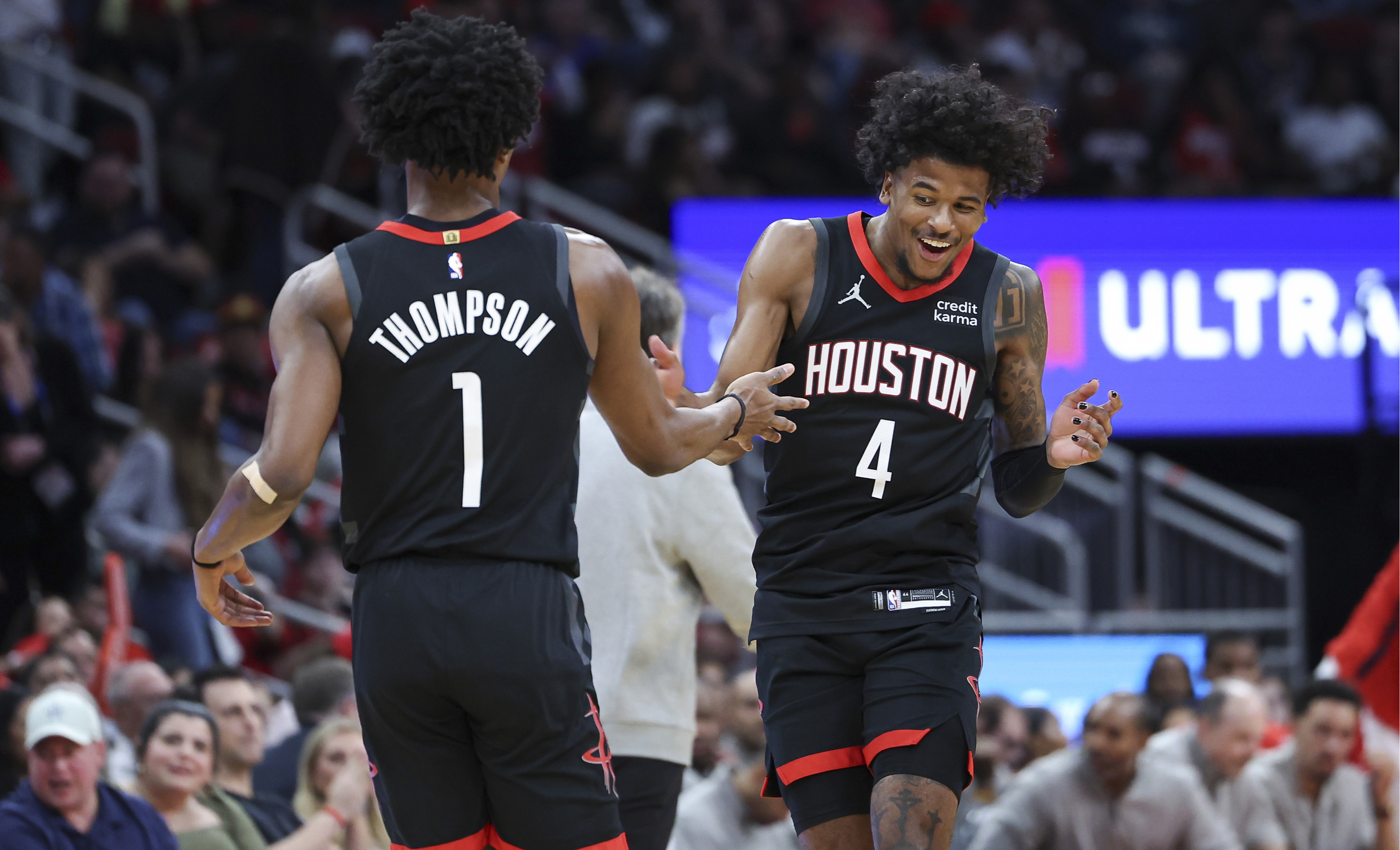 火箭险胜凯尔特人,吉尔伯特出色 火箭险胜凯尔特人,吉尔伯特出色