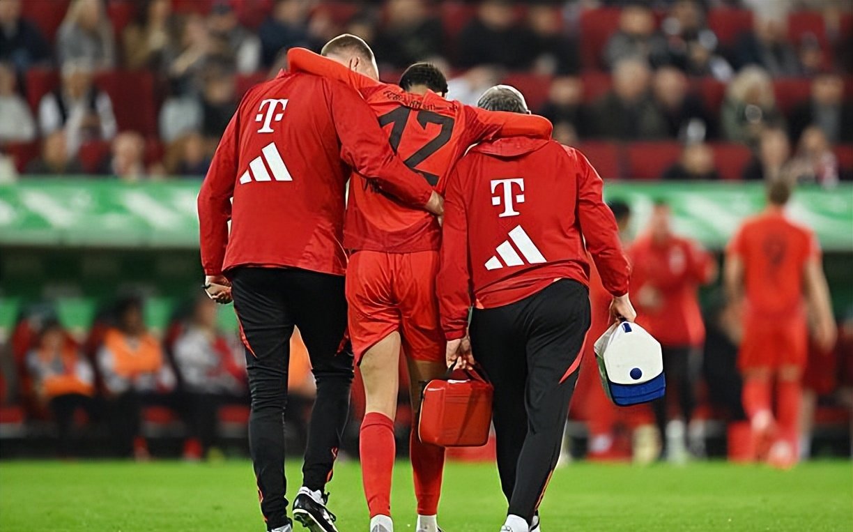 包含拜仁横扫荷兰，布鲁诺状态火热的词条